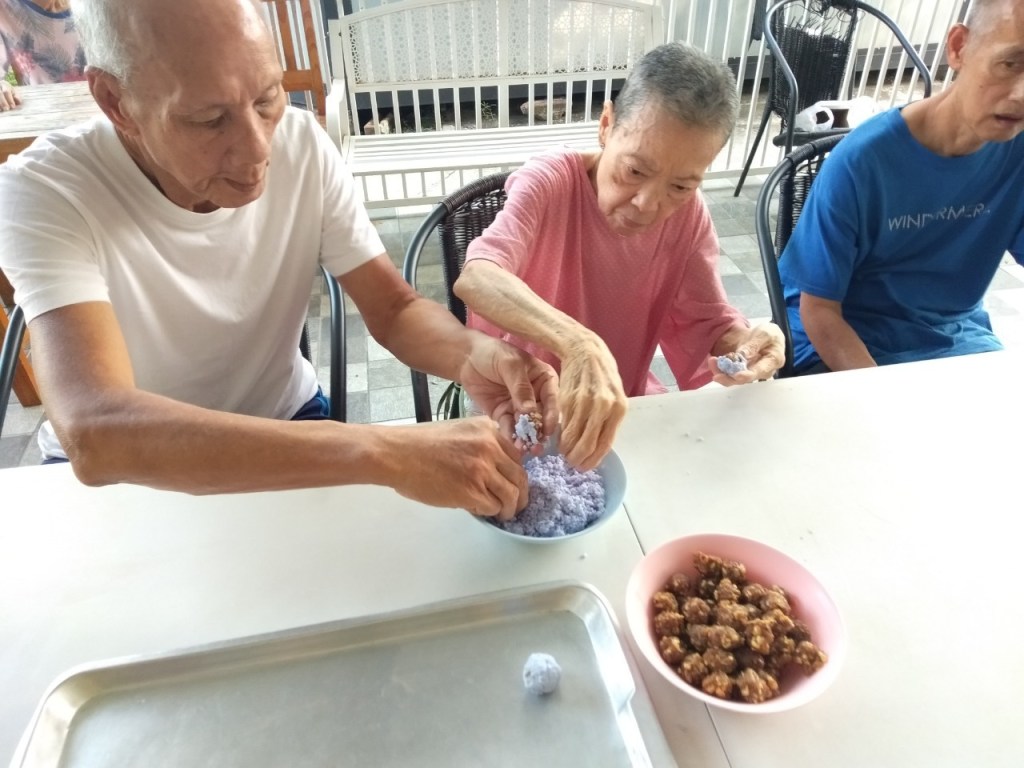 ศูนย์ดูแลผู้สูงอายุแสนสิริ