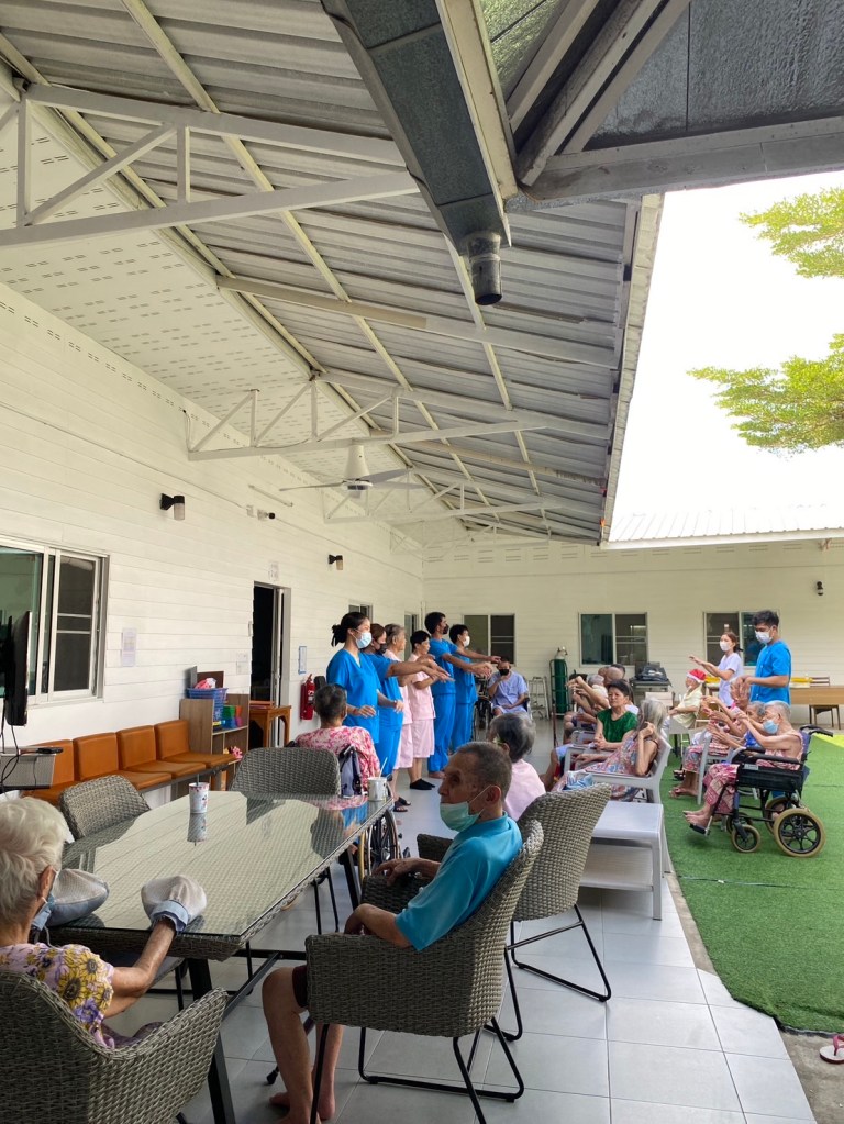 ศูนย์ดูแลผู้สูงอายุแสนสิริ