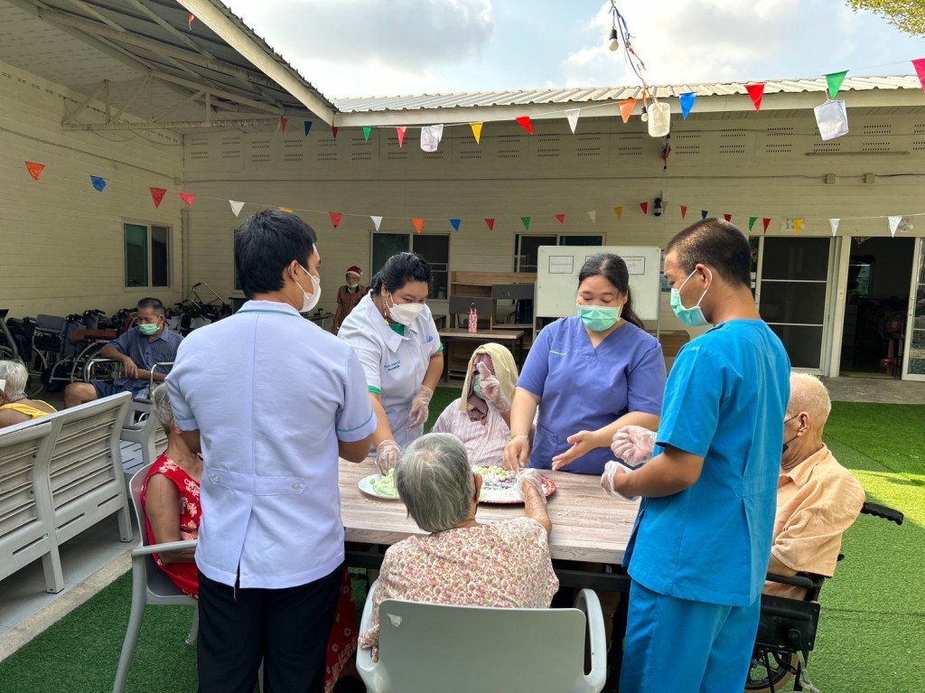 ศูนย์ดูแลผู้สูงอายุแสนสิริ